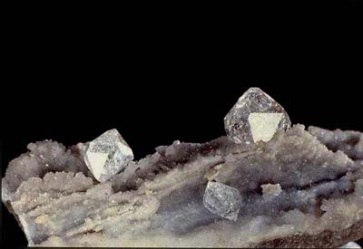 quartz cluster skeletal crystals