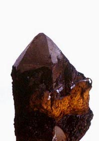 limonite upon quartz