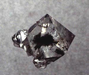 magnetite in quartz beta inclusions