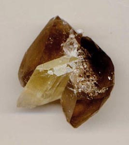 kunzite upon quartz