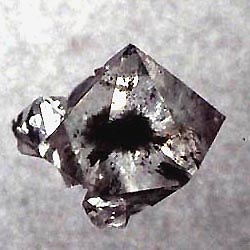 magnetite inclusions  low beta quartz monte acuto ragazza